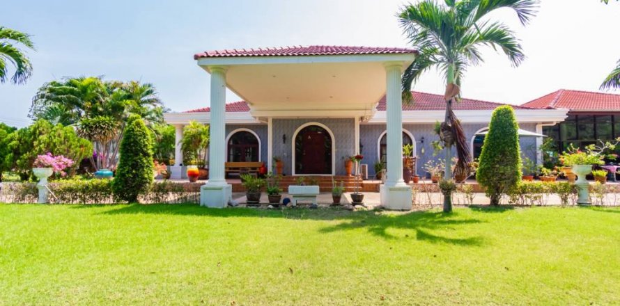 Отель в Хуа Хине, Таиланд 676м2  № 85590