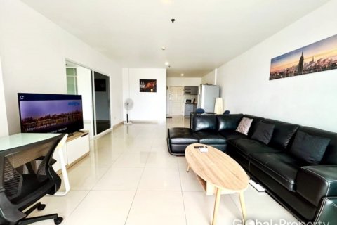 Condo in Pattaya, Thailand, 1 bedroom  № 132333 - photo 4
