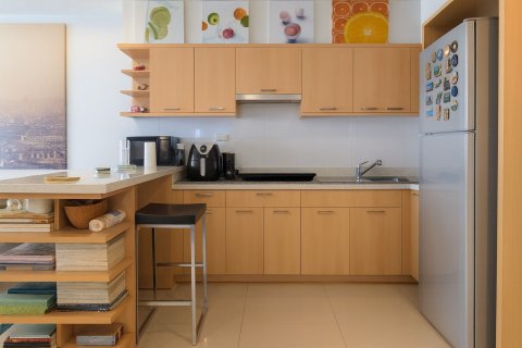 Кондоминиум с 2 спальнями в Ваттхане, Бангкок, Таиланд № 141377 - фото 13