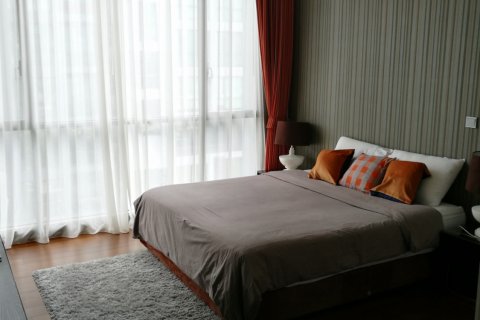 Кондоминиум с 2 спальнями в Бангкоке, Таиланд № 143506 - фото 5