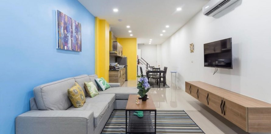 Townhouse à Bangkok, Thaïlande 3 chambres № 143504