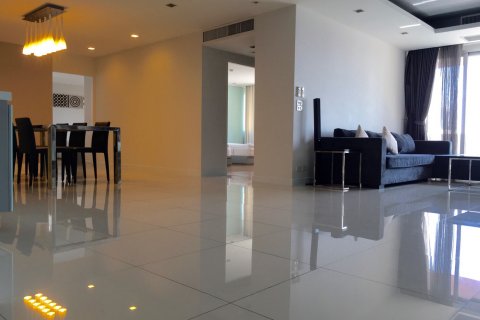 Кондоминиум с 2 спальнями в Бангкоке, Таиланд № 143793 - фото 5