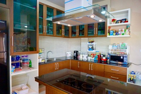 House in Chiang Mai, Thailand 4 bedrooms № 82024 - photo 6