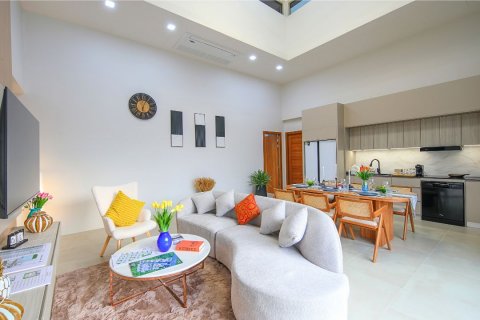 Дом в Чалонге, Таиланд с 4 комнатами  № 74345 - фото 12