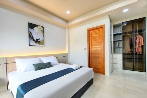 Дом в Чалонге, Таиланд с 4 комнатами  № 74345 - фото 8