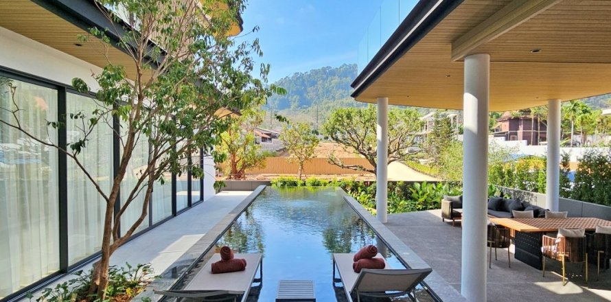 Вилла в Пхукете, Таиланд с 4 спальнями  № 81711