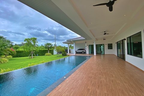 House in Hua Hin, Thailand 4 bedrooms № 125517 - photo 6