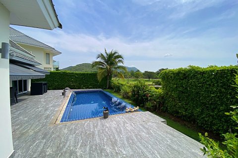 Дом в Хуа Хине, Таиланд с 3 спальнями  № 125518 - фото 2