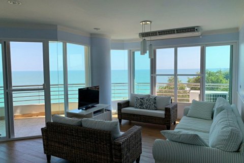 Кондоминиум с 2 спальнями в Хуа Хине, Таиланд № 125522 - фото 5