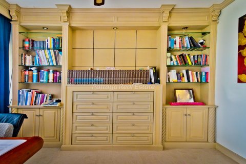 Дом в Саттахипе, Таиланд с 8 спальнями  № 78616 - фото 28