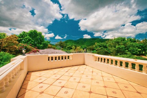 Дом в Саттахипе, Таиланд с 8 спальнями  № 78616 - фото 24