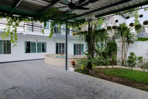 Maison à Pattaya, Thaïlande 5 chambres № 80207 - photo 5