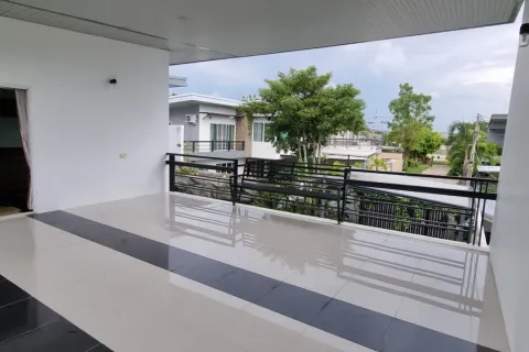 Maison à Pattaya, Thaïlande 5 chambres № 80207 - photo 23