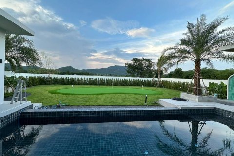 Villa à Hua Hin, Thaïlande 3 chambres № 142292 - photo 1