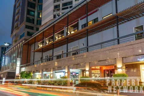 Кондоминиум с 3 спальнями в Клонг Тоэй, Бангкок, Таиланд № 132253 - фото 19