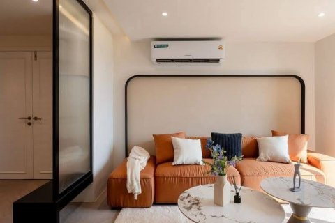 Кондоминиум с 3 спальнями в Ваттхане, Бангкок, Таиланд № 132250 - фото 2