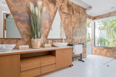 House in Phuket, Thailand 4 bedrooms № 130917 - photo 15