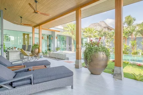 House in Phuket, Thailand 4 bedrooms № 130917 - photo 10