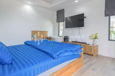 House in Phuket, Thailand 4 bedrooms № 130917 - photo 23