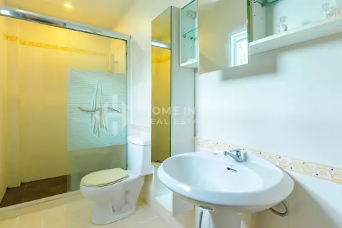Commercial property in Kamala, Thailand № 130916 - photo 7