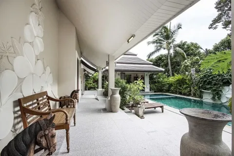 Villa in Ko Samui, Thailand 5 bedrooms № 107734 - photo 29