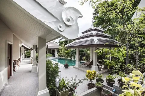 Villa in Ko Samui, Thailand 5 bedrooms № 107734 - photo 28