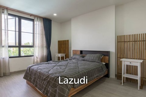 Townhouse in Saphan Sung, Bangkok, Thailand 4 bedrooms № 121019 - photo 6