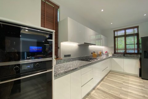 Villa in Chiang Mai, Thailand 3 bedrooms № 104882 - photo 12