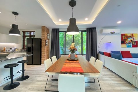 Villa in Chiang Mai, Thailand 3 bedrooms № 104882 - photo 8