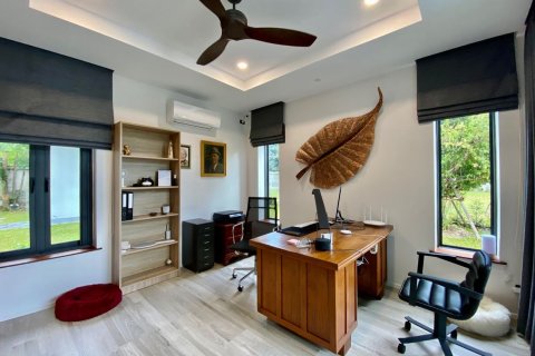 Villa in Chiang Mai, Thailand 3 bedrooms № 104882 - photo 18