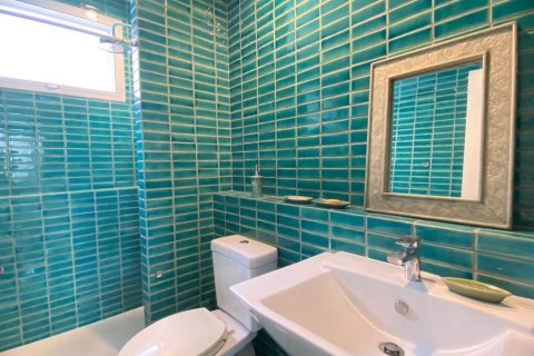 House in Chiang Mai, Thailand 3 bedrooms № 104880 - photo 23