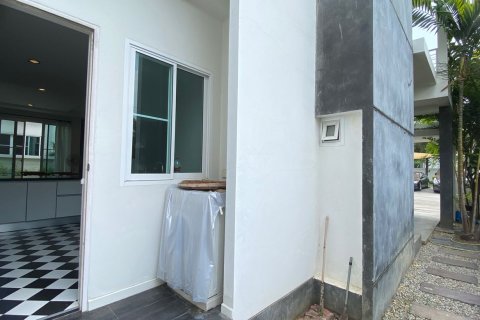 House in Chiang Mai, Thailand 3 bedrooms № 104880 - photo 14