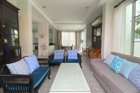House in Chiang Mai, Thailand 3 bedrooms № 104880 - photo 3