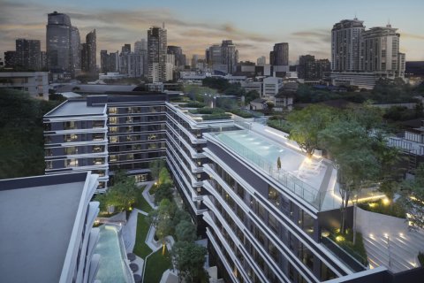 Condo à Khlong Toei, Bangkok, Thaïlande, 2 chambres  № 126395 - photo 1