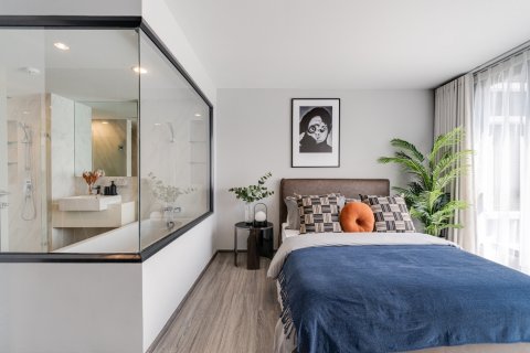 Condo à Khlong Toei, Bangkok, Thaïlande, 2 chambres  № 126395 - photo 14