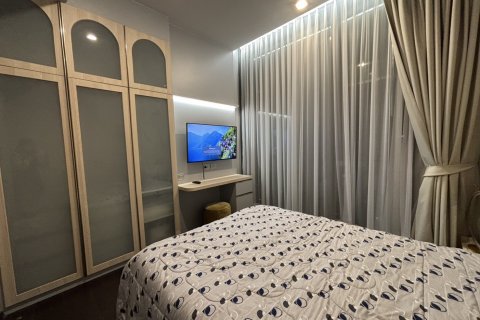 Condo in Watthana, Bangkok, Thailand, 3 bedrooms  № 123956 - photo 16