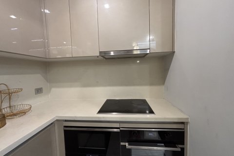 Condo in Watthana, Bangkok, Thailand, 3 bedrooms  № 123956 - photo 20