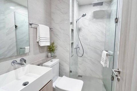 Кондоминиум с 3 спальнями в Ваттхане, Бангкок, Таиланд № 123957 - фото 16