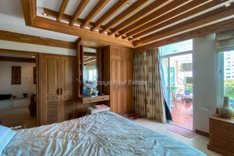 Кондоминиум с 3 спальнями в Банг Ламунге, Таиланд № 132214 - фото 16