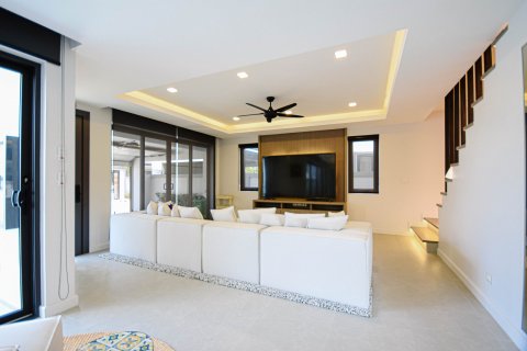 House in Pattaya, Thailand 3 bedrooms № 104546 - photo 5