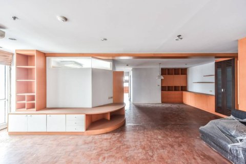 Condo à Bangkok, Thaïlande, 3 chambres  № 124671 - photo 1