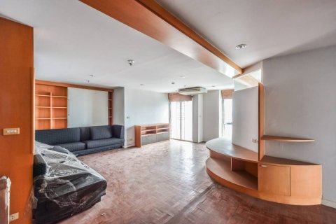 Condo à Bangkok, Thaïlande, 3 chambres  № 124671 - photo 6