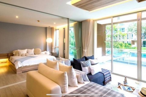 Condo in Hua Hin, Thailand, 2 bedrooms  № 124675 - photo 6