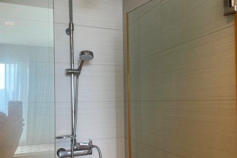 Студия в кондо в Клонг Тоэй, Бангкок, Таиланд № 142406 - фото 17