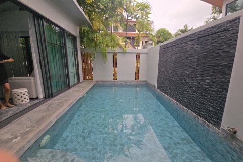Villa in Phuket, Thailand 2 bedrooms № 130037 - photo 3