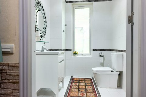 House in Bang Lamung, Thailand 3 bedrooms № 130040 - photo 23