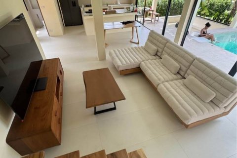 Villa in Surat Thani, Thailand 2 bedrooms № 124439 - photo 5