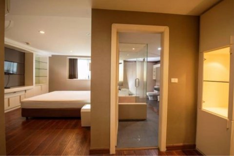 Кондоминиум с 3 спальнями в Клонг Тоэй, Бангкок, Таиланд № 123648 - фото 15