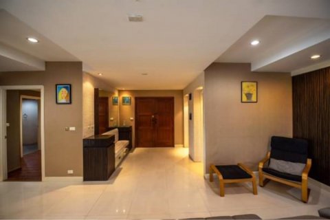 Кондоминиум с 3 спальнями в Клонг Тоэй, Бангкок, Таиланд № 123648 - фото 14