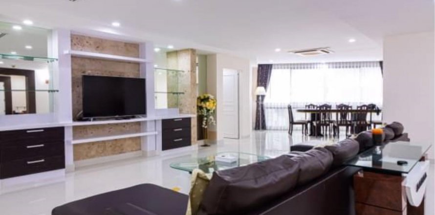 Кондоминиум с 3 спальнями в Клонг Тоэй, Бангкок, Таиланд № 123647